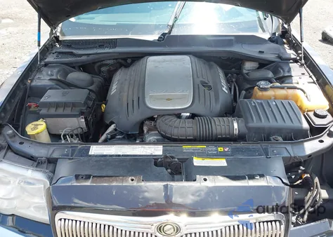 2006 Chrysler 300C из США, поврежденный, VIN 2C3LA63HX6H209575